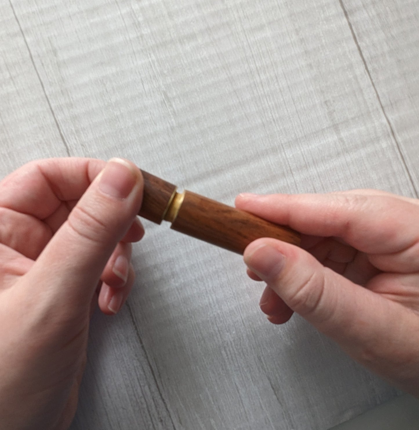 Wood sewing needle travel case