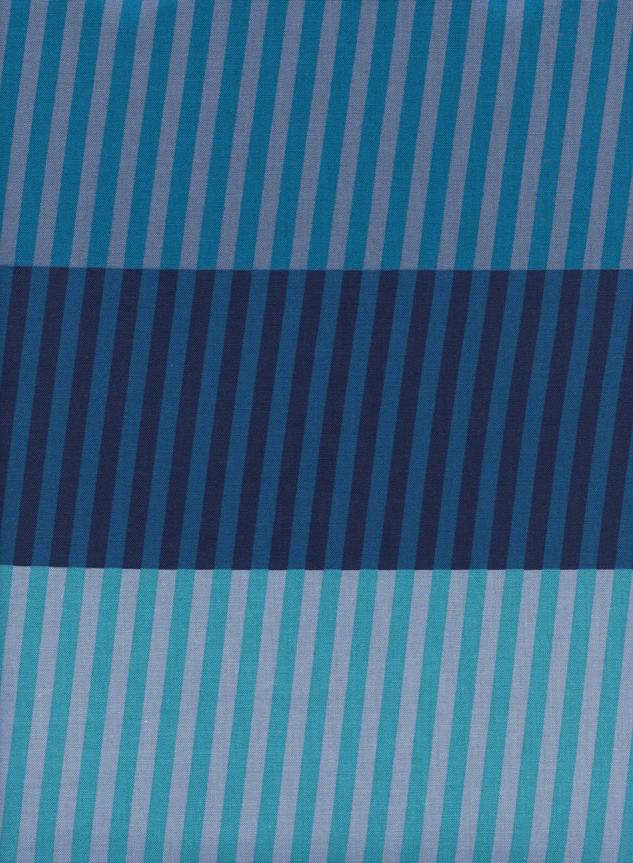 Party Stripes Navy - Eclipse