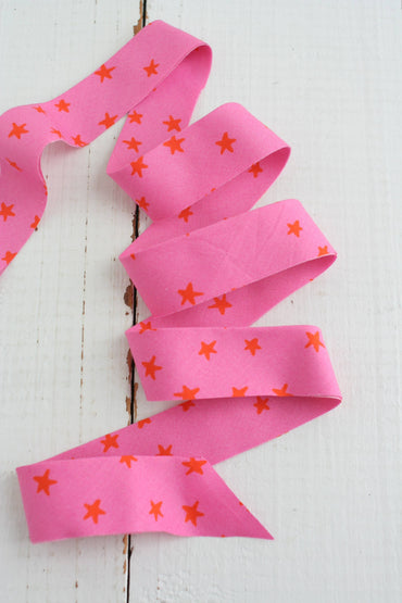 2.5" Bias Quilt Binding- Starry Vivid Pink Bessie Pearl - BTY